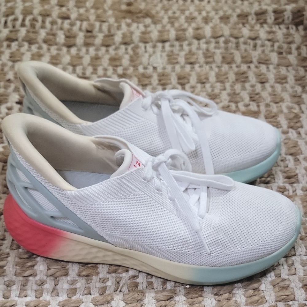 Women's/Men's Kizik's- White and Multicolor Athletic Shoes Size W-9/M-7.5